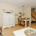 Strandgut Mit Balkon In Ost Apartment Ostseebad Kühlungsborn