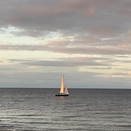 Strandgut Mit Balkon In Ost Ostseebad Kühlungsborn