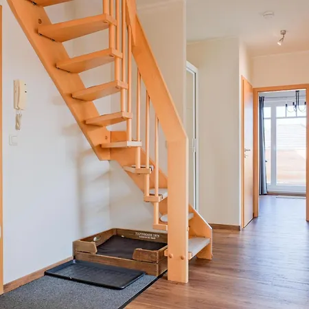 Strandgut Mit Balkon In Ost Apartment