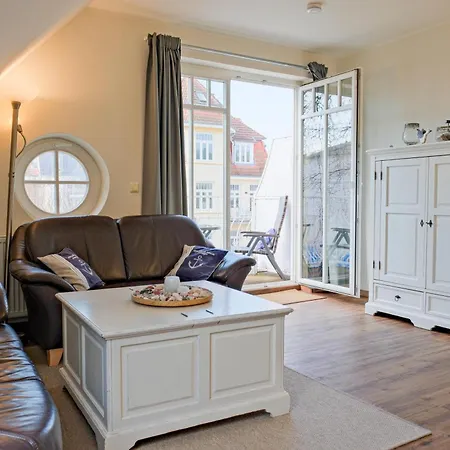 Apartment Strandgut Mit Balkon In Ost Ostseebad Kühlungsborn