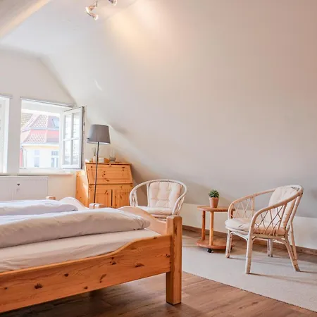 Strandgut Mit Balkon In Ost Apartment